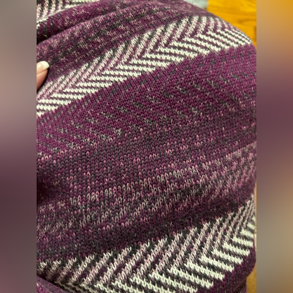 Chaps Purple’s Burgundy Sweater - Picture 8 of 10